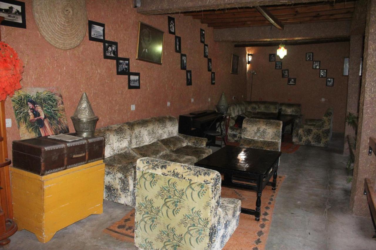 Riad Asrir Tiznit Bagian luar foto