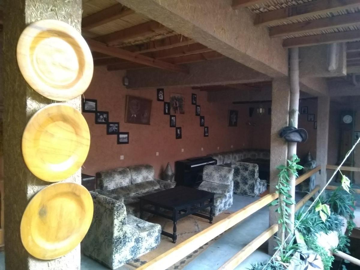 Riad Asrir Tiznit Bagian luar foto