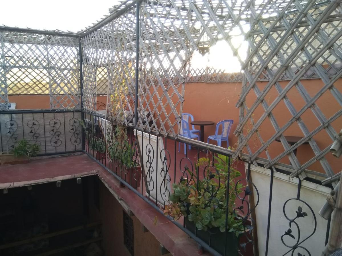 Riad Asrir Tiznit Bagian luar foto