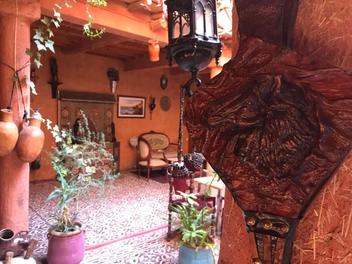 Riad Asrir Tiznit Bagian luar foto