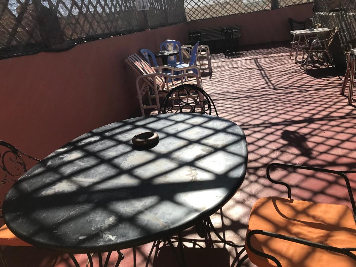 Riad Asrir Tiznit Bagian luar foto