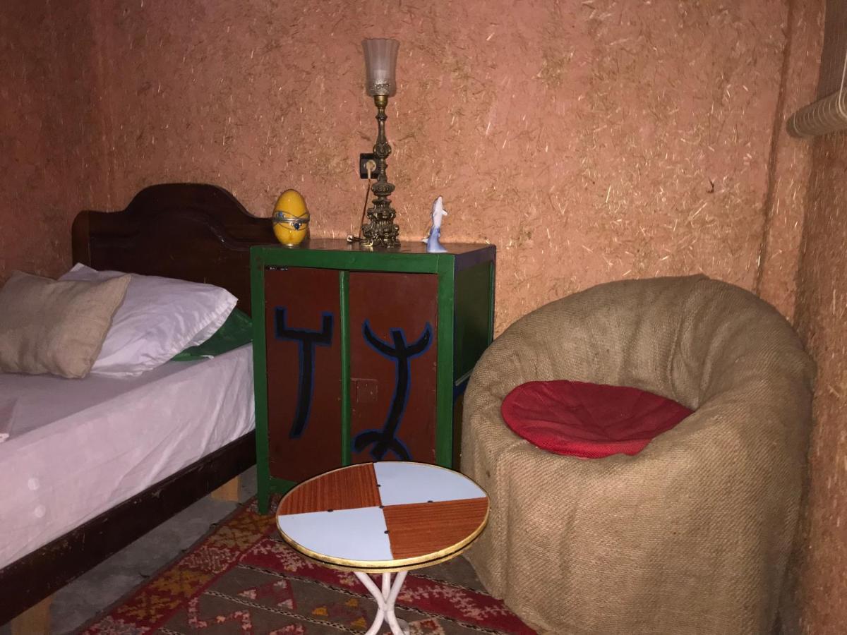 Riad Asrir Tiznit Bagian luar foto